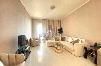 Apartment - 2 Bedrooms - 3 Bathrooms for rent in Viva West - Viva Bahriyah - The Pearl Island - Doha