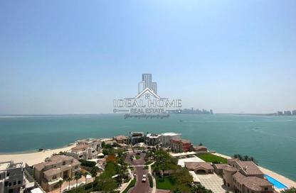 Apartment - 2 Bedrooms - 3 Bathrooms for rent in Viva West - Viva Bahriyah - The Pearl Island - Doha