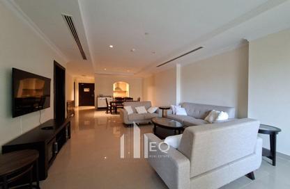 Apartment - 1 Bedroom - 2 Bathrooms for rent in East Porto Drive - Porto Arabia - The Pearl Island - Doha