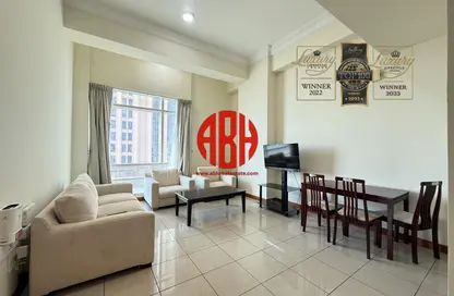 Apartment - 1 Bedroom - 2 Bathrooms for rent in West Bay Tower - West Bay - West Bay - Doha