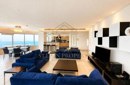 Apartment - 3 Bedrooms - 5 Bathrooms for rent in West Bay Tower - West Bay - West Bay - Doha