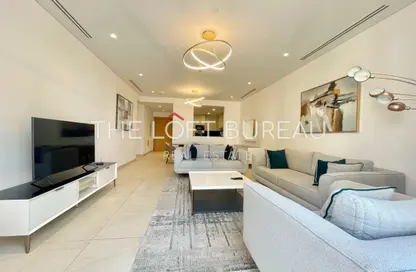 Apartment - 2 Bedrooms - 3 Bathrooms for rent in Floresta Gardens - Floresta Gardens - The Pearl Island - Doha