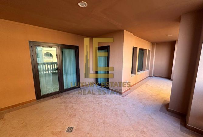 58149007 - Property Image 2