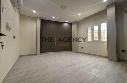 Villa - 5 - 6 for rent in West Bay Lagoon Villas - West Bay Lagoon - West Bay Lagoon - Doha