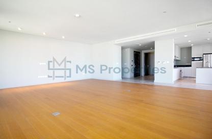 Apartment - 2 Bedrooms - 3 Bathrooms for sale in Seef Lusail Tower 1 - Seef Lusail - Lusail City - Lusail Apartment - 2 Bedrooms - 3 Bathrooms for sale in Seef Lusail Tower 1 - Seef Lusail - Lusail City - Lusail
