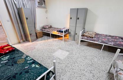 Labor Camp - Studio - 7+ for rent in Industrial Area - Industrial Area - Doha
