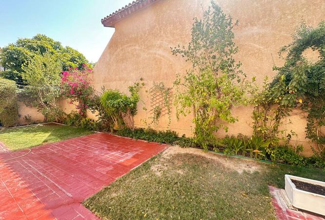 58254231 - Property Image 2