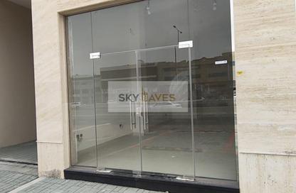 Retail - Studio - 1 Bathroom for rent in Al Nuaija - Doha