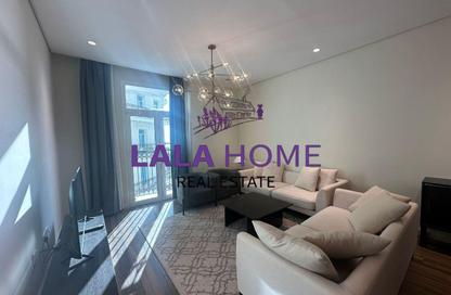 Apartment - 2 Bedrooms - 4 Bathrooms for rent in Floresta Gardens - Floresta Gardens - The Pearl Island - Doha