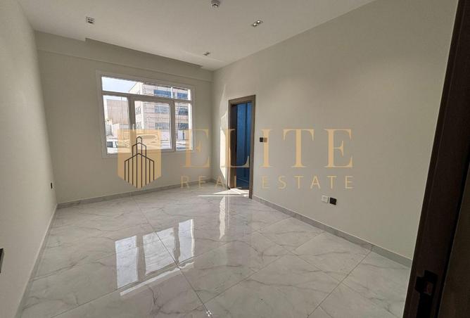 1006122 - Property Image 3