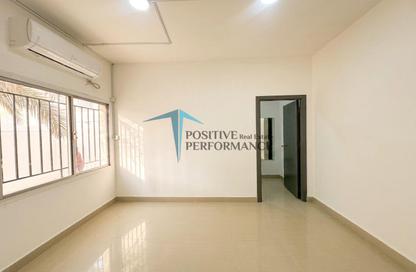 Apartment - 1 Bedroom - 1 Bathroom for rent in Mamoura 18 - Al Maamoura - Doha