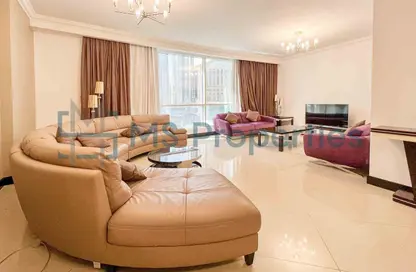 Apartment - 2 Bedrooms - 3 Bathrooms for rent in Al Shatt Street - West Bay - Doha