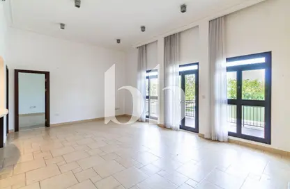 Apartment - 2 Bedrooms - 3 Bathrooms for rent in Carnaval - Qanat Quartier - The Pearl Island - Doha