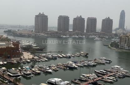 Apartment - 2 Bedrooms - 2 Bathrooms for rent in West Porto Drive - Porto Arabia - The Pearl Island - Doha