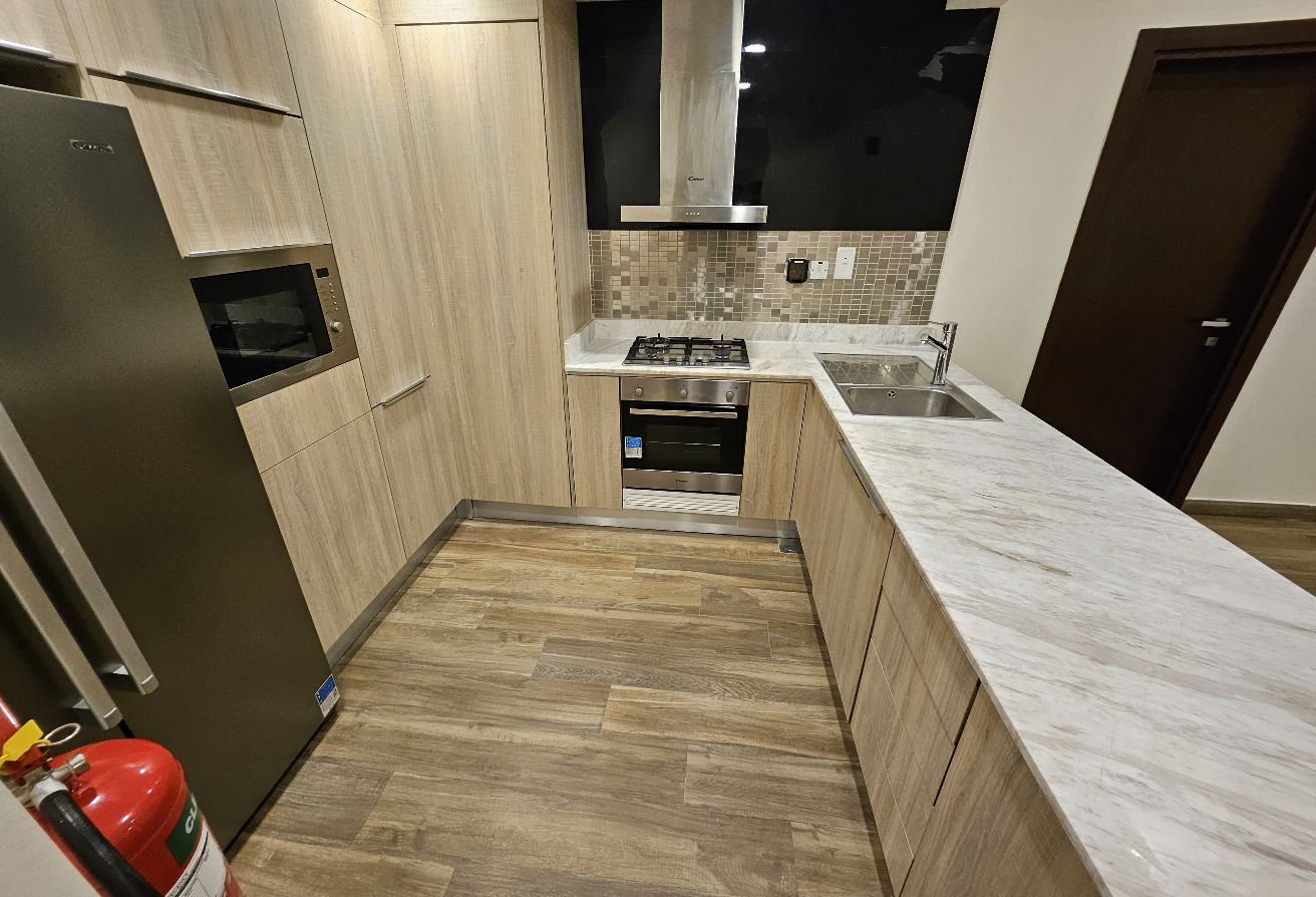BRAND NEW 1BEDROOM SEMI FURNISHED WITH BALCONY thumbnail 10