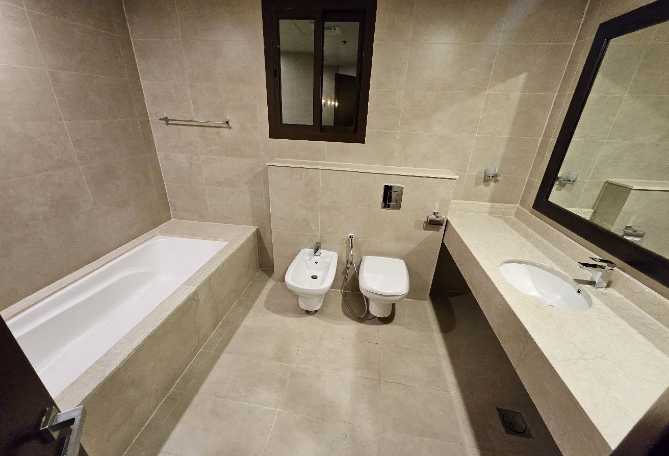 BRAND NEW 1BEDROOM SEMI FURNISHED WITH BALCONY thumbnail 9