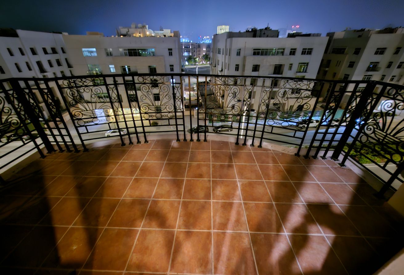 BRAND NEW 1BEDROOM SEMI FURNISHED WITH BALCONY thumbnail 4