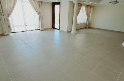 Townhouse - 4 Bedrooms - 4 Bathrooms for rent in Porto Arabia Townhouses - Porto Arabia - The Pearl Island - Doha
