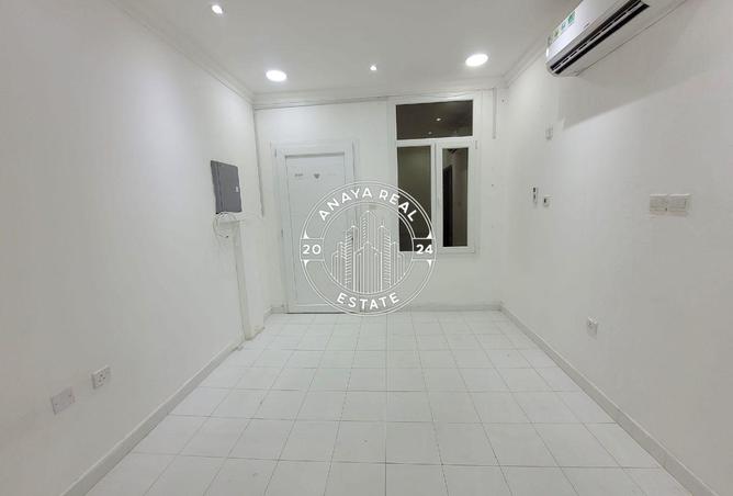 57410399 - Property Image 3