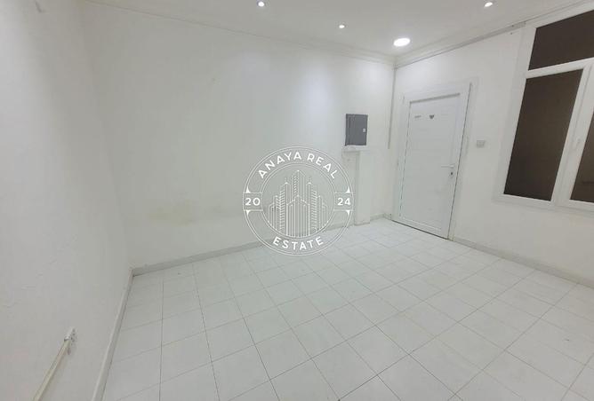 57410399 - Property Main Image