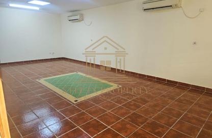 Apartment - 1 Bedroom - 1 Bathroom for rent in Old Airport Residential Apartments - Old Airport Road - Doha Apartment - 1 Bedroom - 1 Bathroom for rent in Old Airport Residential Apartments - Old Airport Road - Doha