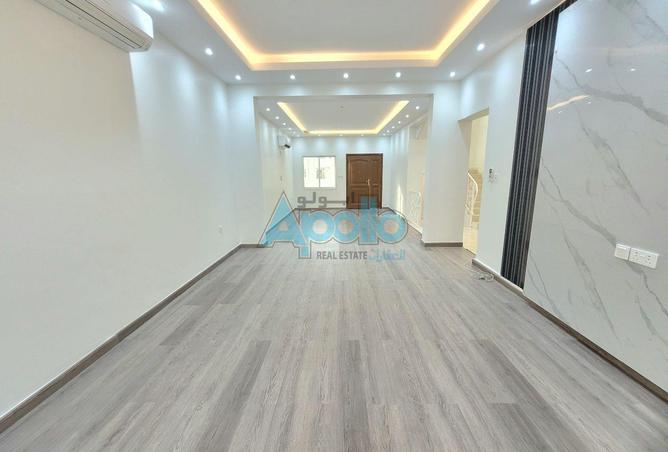 60113304 - Property Image 2