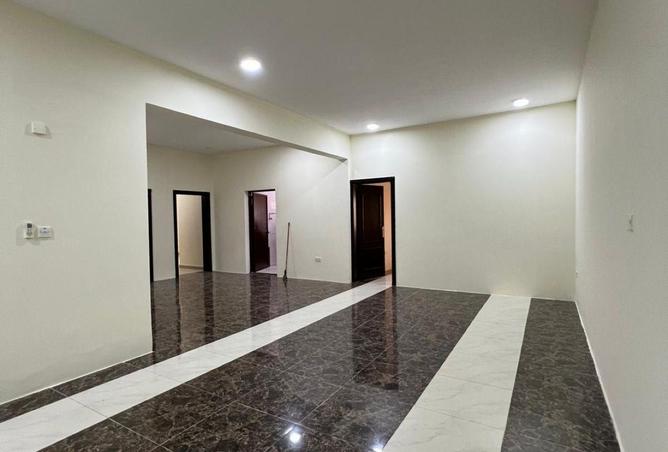 52045542 - Property Image 2