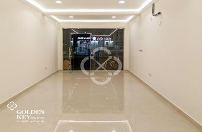 Shop - Studio - 2 for rent in Fereej Bin Mahmoud North - Fereej Bin Mahmoud - Doha