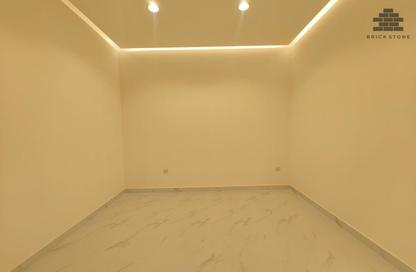 Apartment - 2 Bedrooms - 2 Bathrooms for rent in Old Airport Road - Old Airport Road - Doha