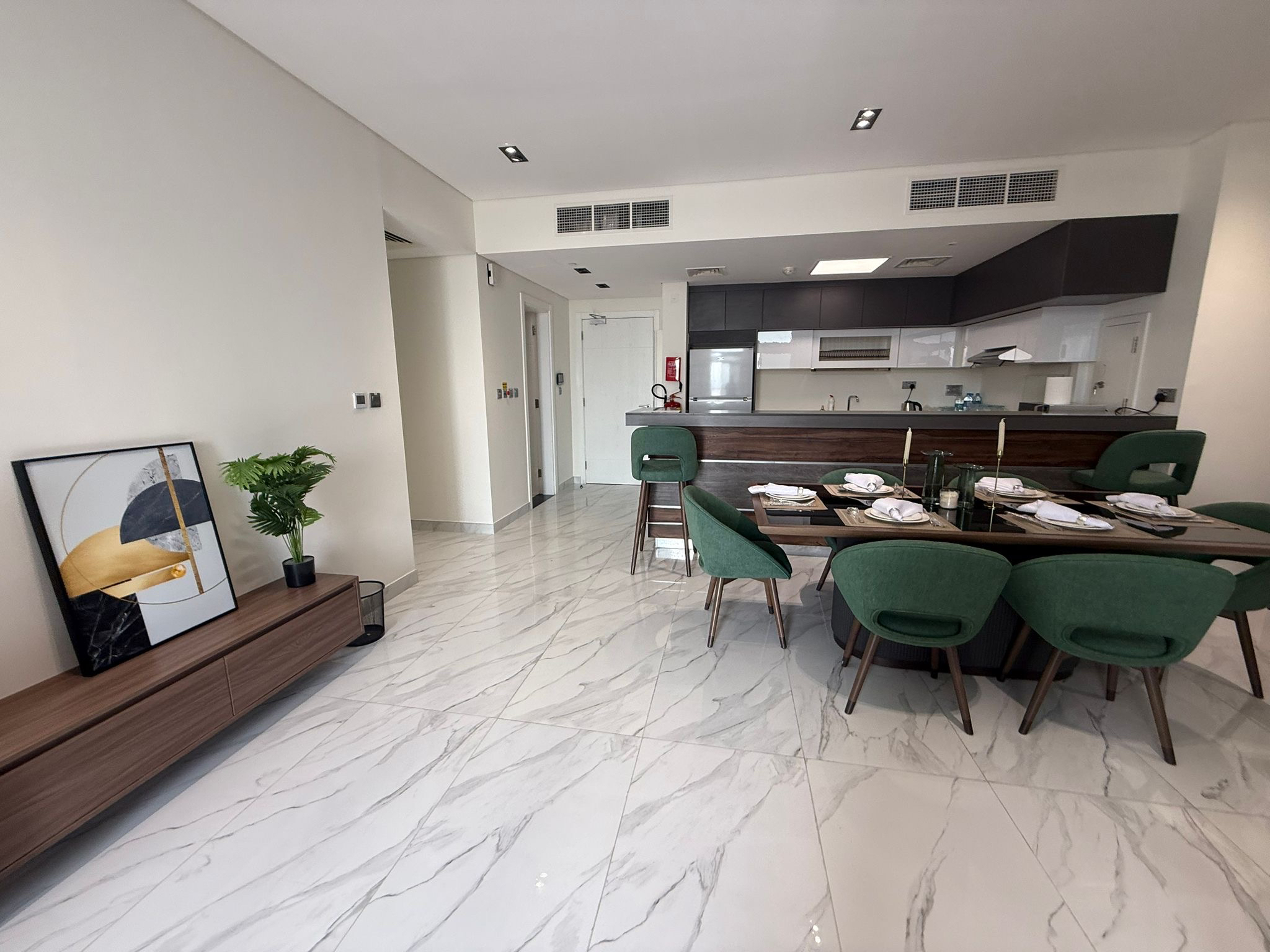 LUXURY 2BHK BRAND NEW FF WITH BALCONY APARTMENT thumbnail 12