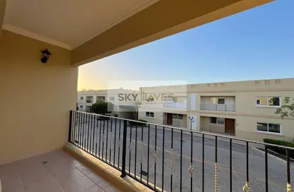 شقة - 5 غرف نوم - 4 حمامات للايجار في اللقطة - اللقطة - الدوحة