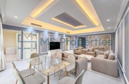 Apartment - 2 Bedrooms - 3 Bathrooms for rent in West Porto Drive - Porto Arabia - The Pearl Island - Doha
