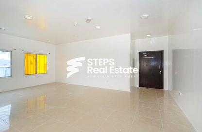 Bulk Rent Units - Studio for rent in East Industrial Street - Birkat Al Awamer - Al Wakra