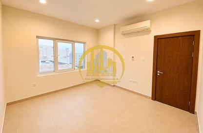Apartment - 2 - 2 for rent in Bin Omran - Fereej Bin Omran - Doha