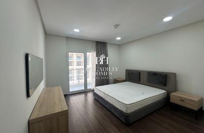 Apartment - 2 Bedrooms - 3 Bathrooms for rent in Rivan Building - Al Erkyah City - Lusail