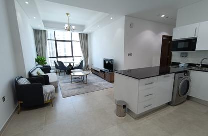 Apartment - 2 Bedrooms - 2 Bathrooms for sale in Marina Residences 195 - Marina District - Lusail