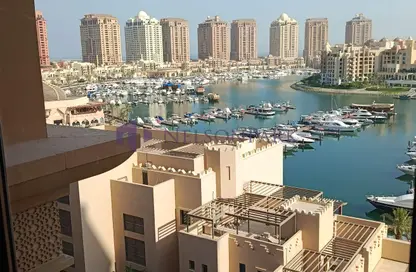شقة - 1 حمام للايجار في طريق بورتو الشرقي - بورتو أرابيا - جزيرة اللؤلؤة - الدوحة