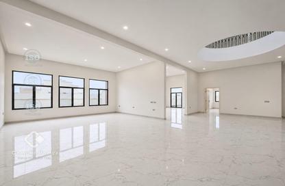 Villa - 7+ Bedrooms - 7+ Bathrooms for rent in Rawdat Al Hamama - Al Daayen