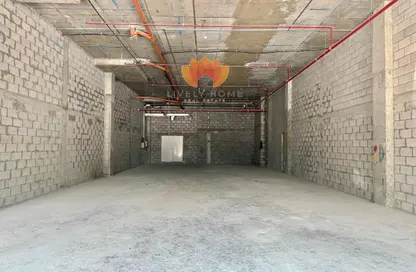 محل تجاري - استوديو - 1 حمام للايجار في برج مارينا 23 - منطقة المارينا - الوسيل