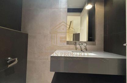 Apartment - 2 Bedrooms - 3 Bathrooms for rent in Floresta Gardens - Floresta Gardens - The Pearl Island - Doha