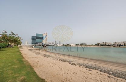 مجمع سكني - 6 غرف نوم - 7 حمامات للايجار في فلل واست باي لاغون - وست باي لاجون - بحيرة وست لاجون - الدوحة