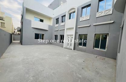 Villa - 5 Bedrooms - 6 Bathrooms for rent in Al Hadara Street - Al Thumama - Doha