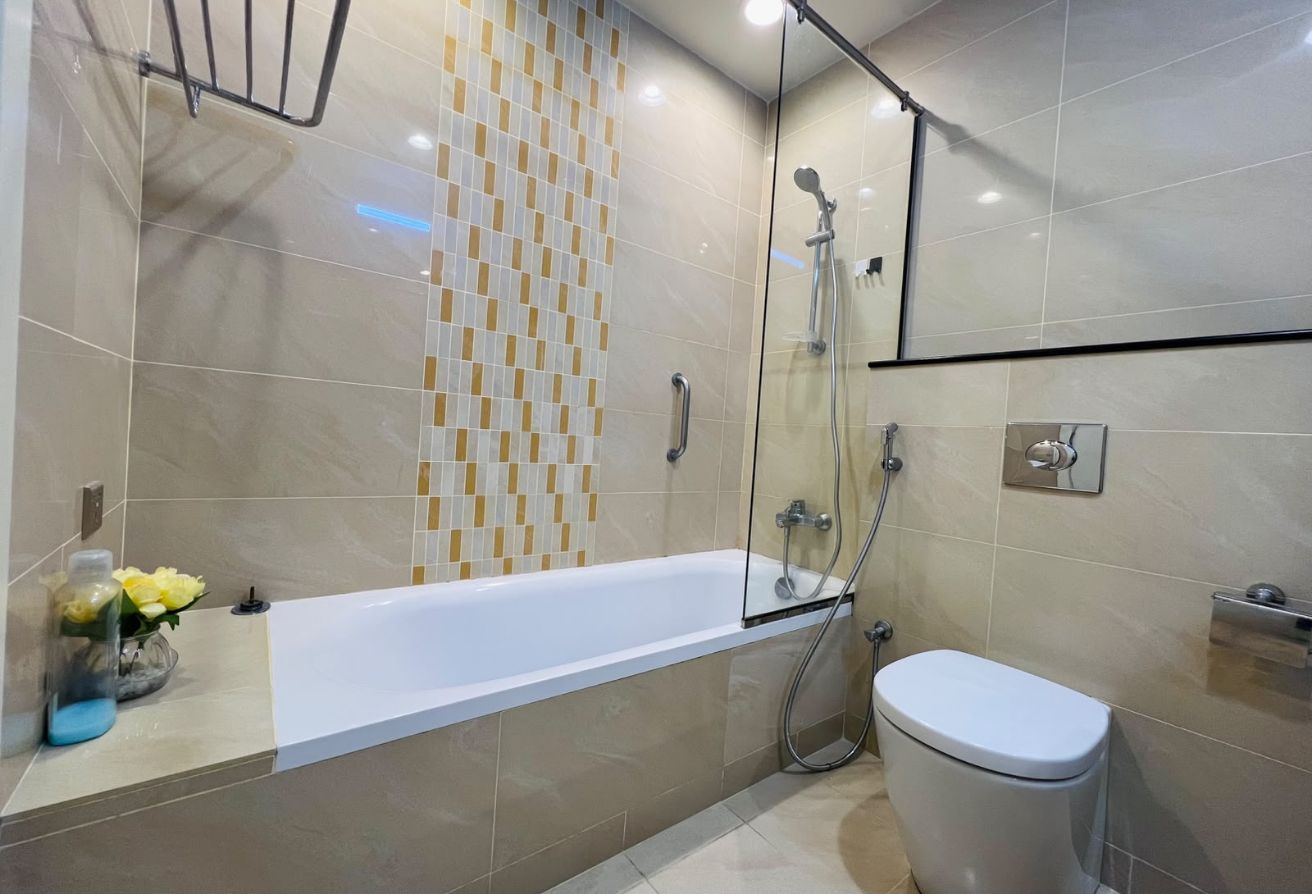 Luxury 2BR | Lusail Marina | Bills Included thumbnail 13