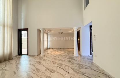 Apartment - 4 Bedrooms - 6 Bathrooms for rent in East Porto Drive - Porto Arabia - The Pearl Island - Doha Apartment - 4 Bedrooms - 6 Bathrooms for rent in East Porto Drive - Porto Arabia - The Pearl Island - Doha