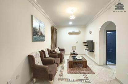 Apartment - 2 Bedrooms - 2 Bathrooms for rent in Muntazah 13 - Al Muntazah - Doha