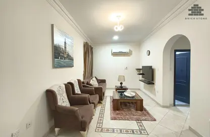 Apartment - 2 Bedrooms - 2 Bathrooms for rent in Muntazah 13 - Al Muntazah - Doha
