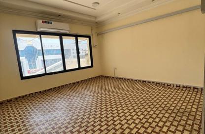 Apartment - 1 Bedroom - 1 Bathroom for rent in Royal Plaza - Al Sadd - Doha