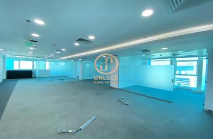 Office Space - Studio - 4 Bathrooms for rent in West Bay Tower - West Bay - West Bay - Doha