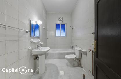 Apartment - 3 Bedrooms - 2 Bathrooms for rent in Bin Omran 35 - Fereej Bin Omran - Doha