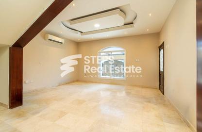 Villa - 4 Bedrooms - 5 Bathrooms for rent in Al Hilal - Al Hilal - Doha